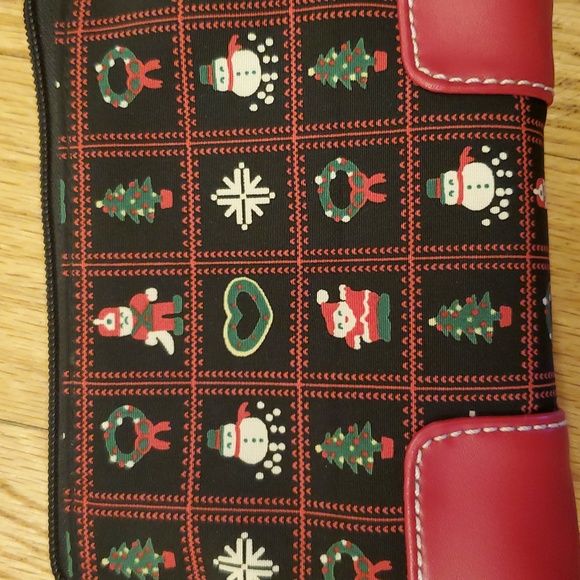 Festive Christmas Holiday Wristlet - Picture 6 of 6